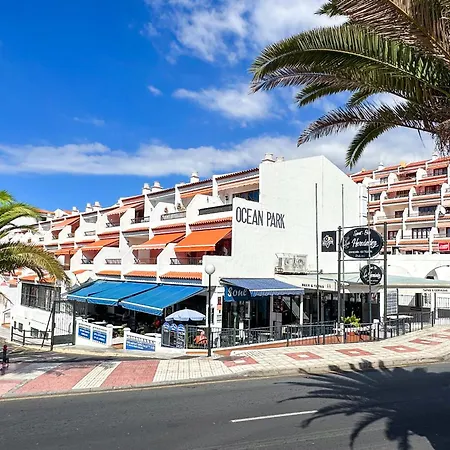 In Ocean Park, Costa Adeje, Tenerife * Адехе