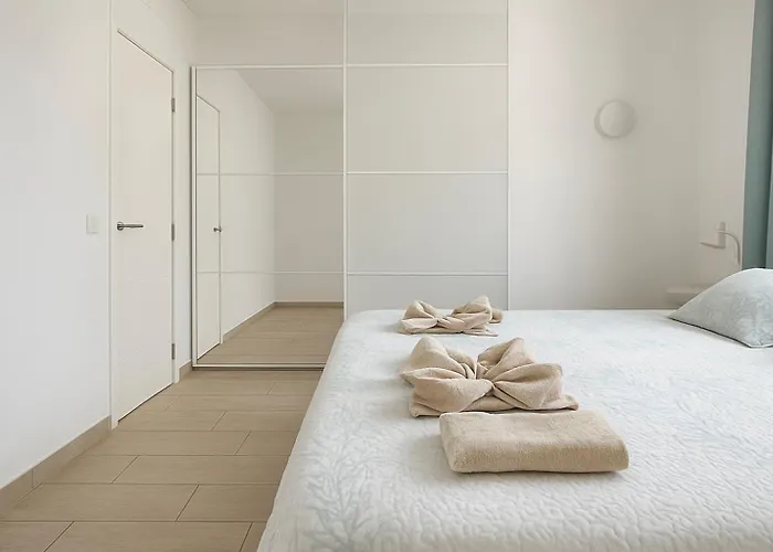 In Ocean Park, Costa Adeje, Tenerife Апартаменты *